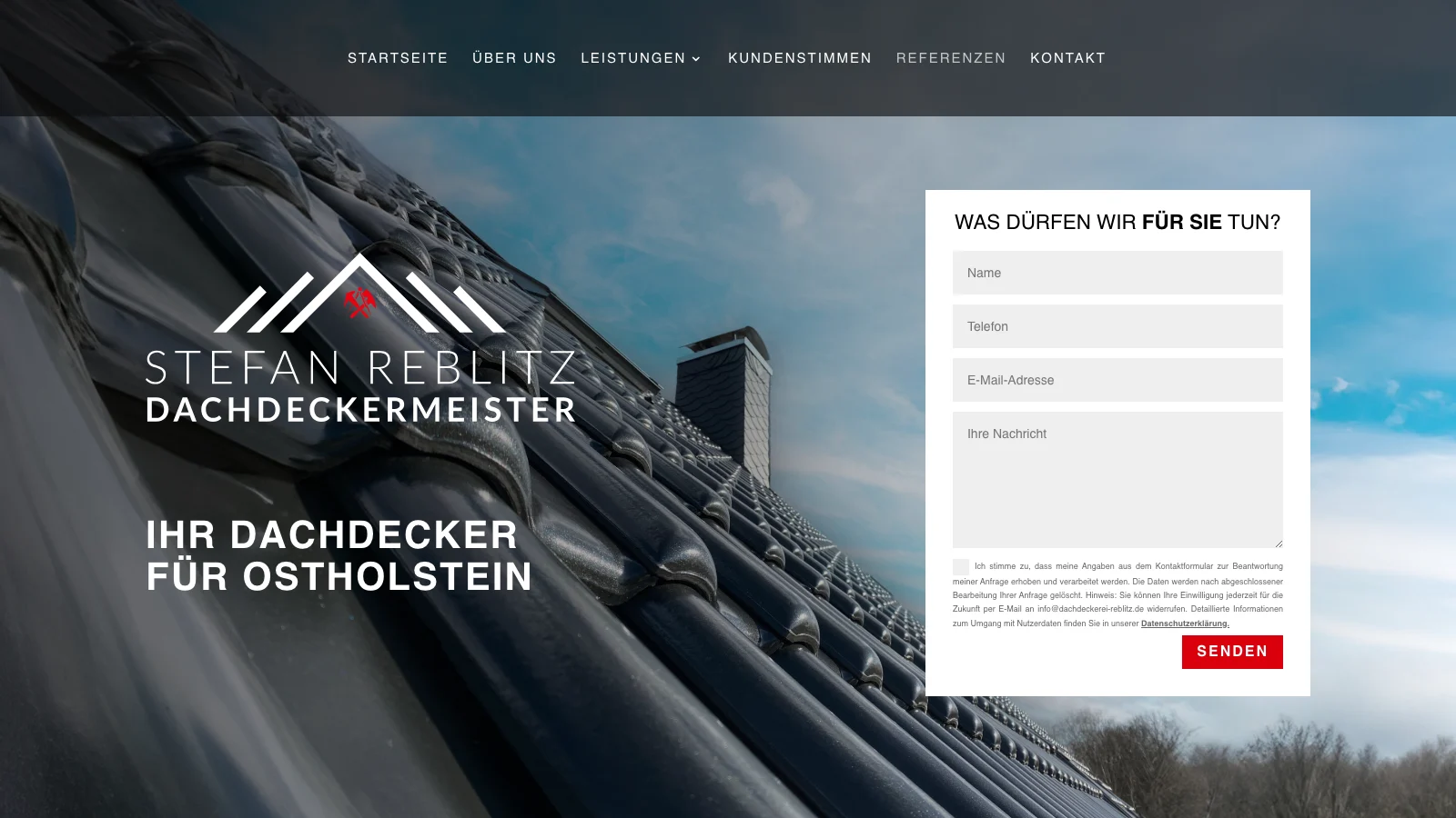 Website von Dachdecker Reblitz mit Leistungsversprechen und Anfrageformular